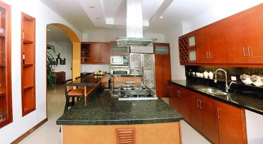 Serenity Suites Casa Boutique