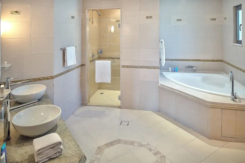 Dream Inn Dubai - Palm Villa Frond M