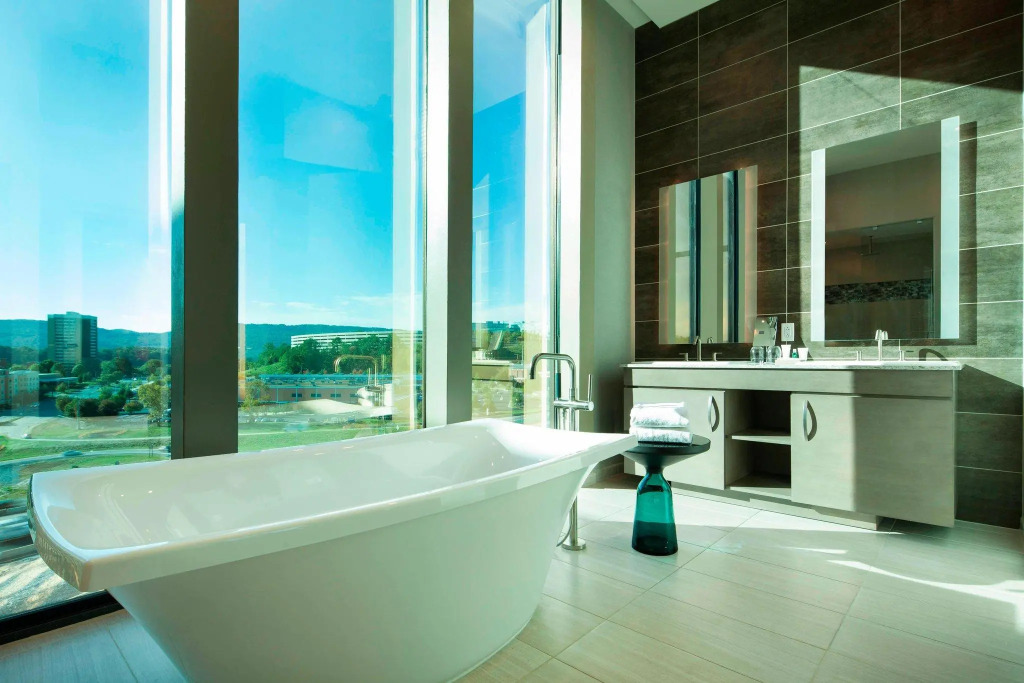 The Westin Chattanooga
