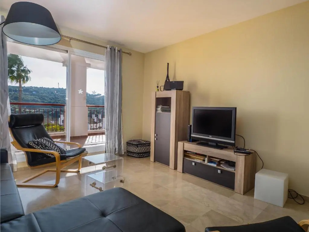 2174-Huge 3 bedrooms with terrace and pool
