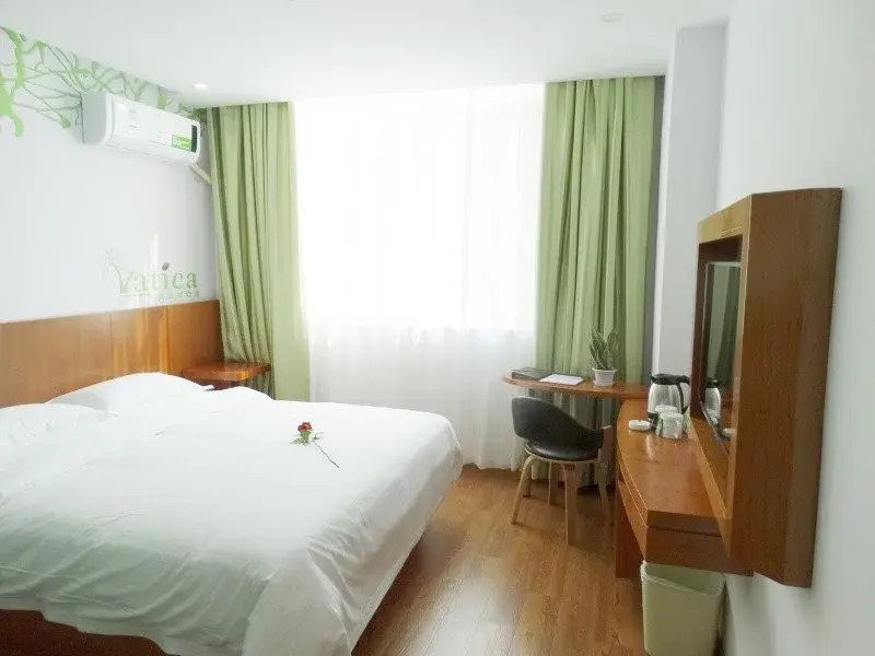 Vatica JiangSu Wuxi Xibei Canal Metro Station Huilv Road Hotel