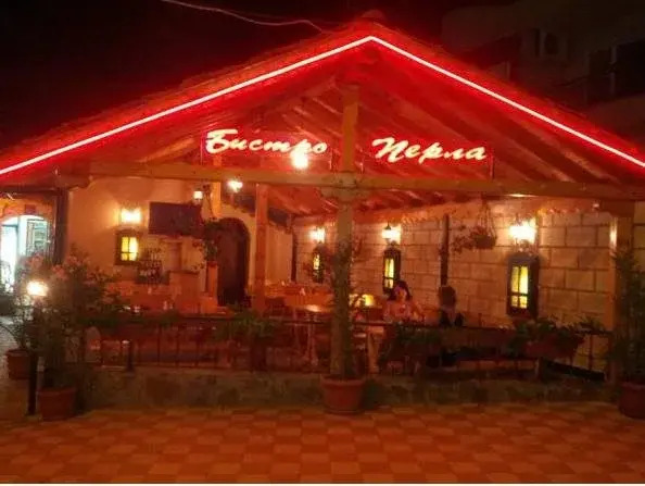 Perla Family Hotel