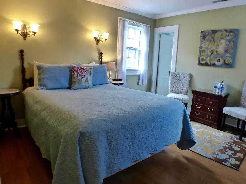 The Magnolia Inn