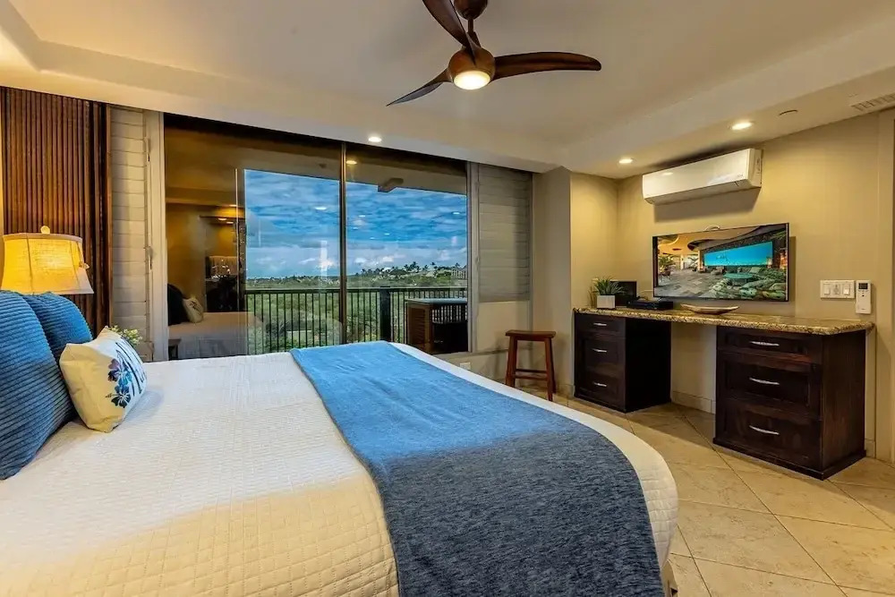 Mana Kai #614 2 Bedroom Condo
