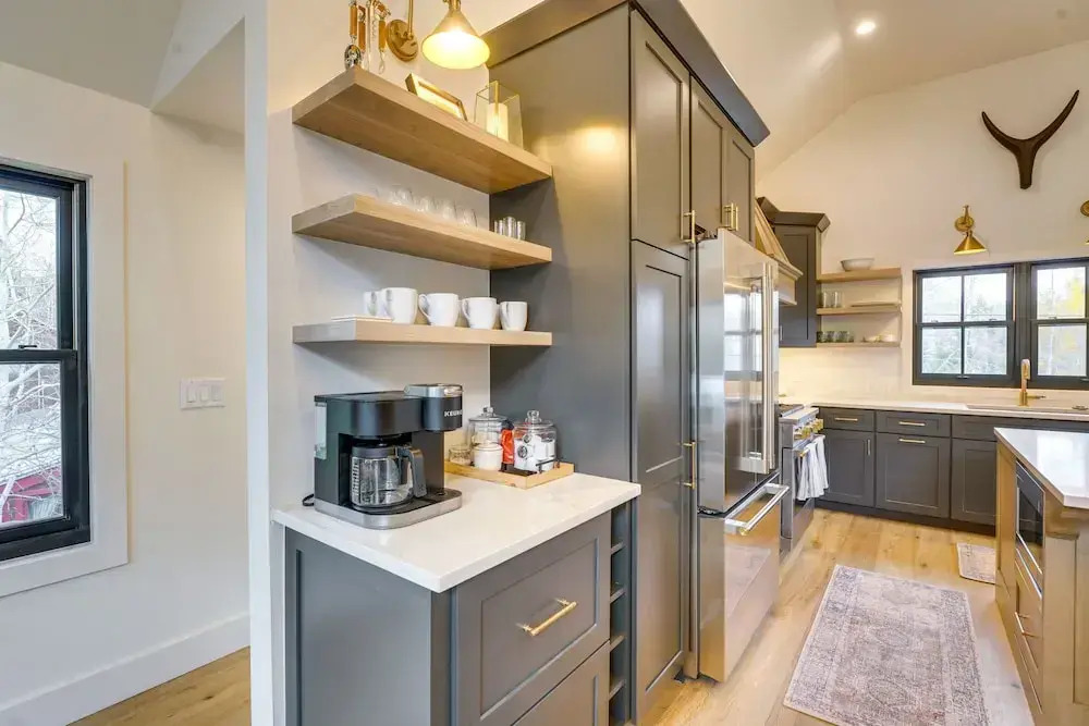 Inviting & Renovated Home in Crested Butte