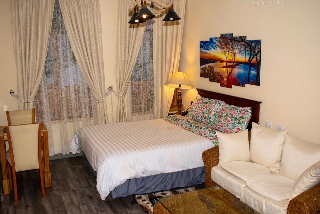 Choice Guest House 2