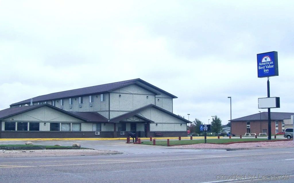 Le Mars Inn and Suites