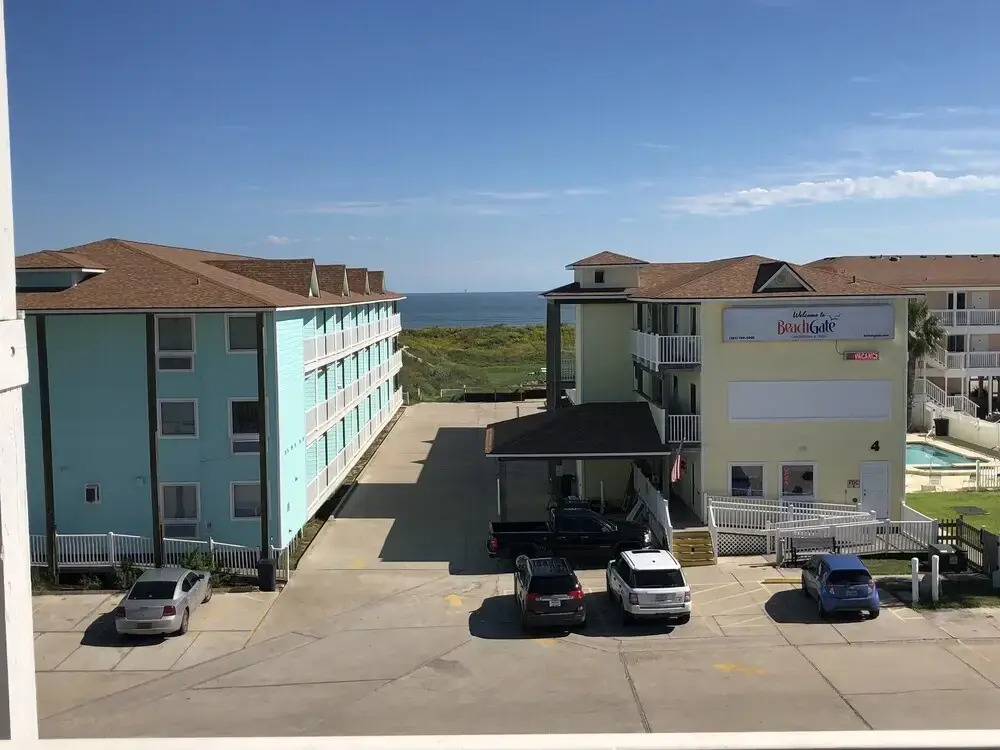 Beachgate Condo Suites And Hotel 322 2 Bedroom Condo
