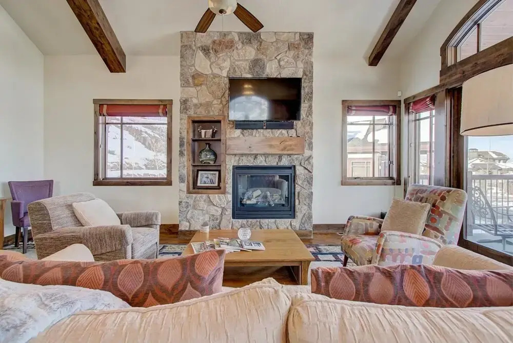 Coopers Collection 8 - Fairway Ski and Golf Retreat