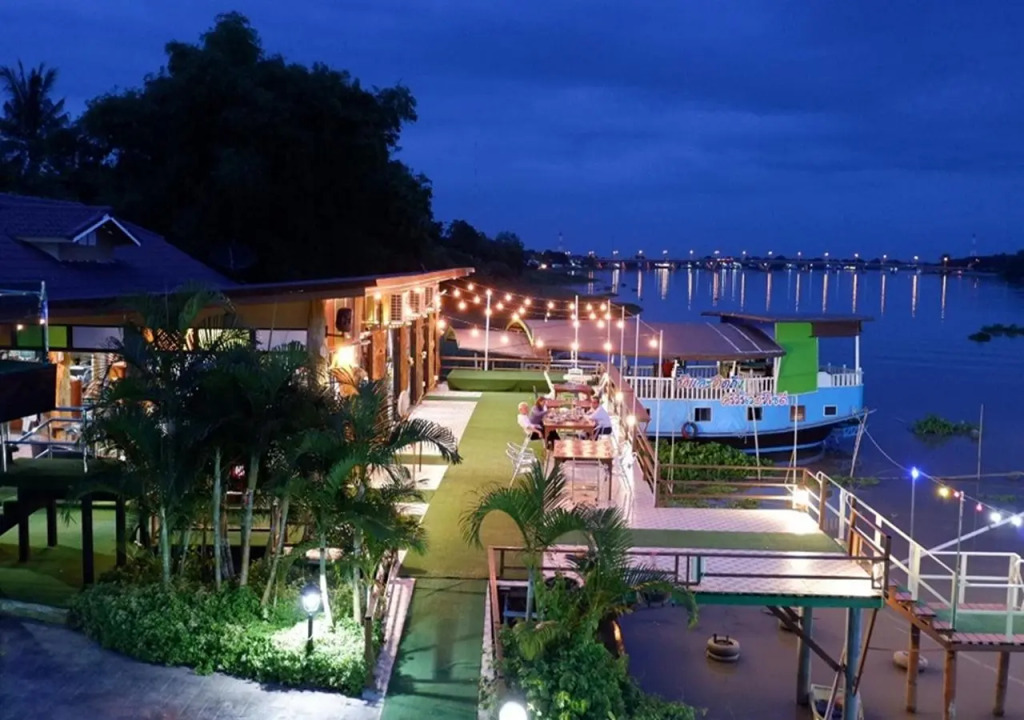 Suwanna Riverside