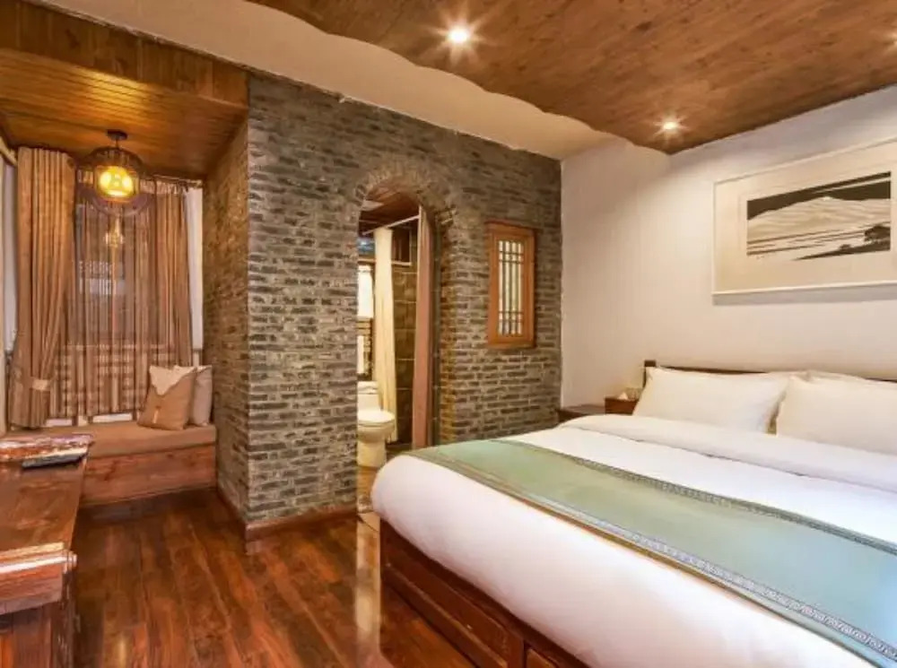 Floral Hotel Fantu