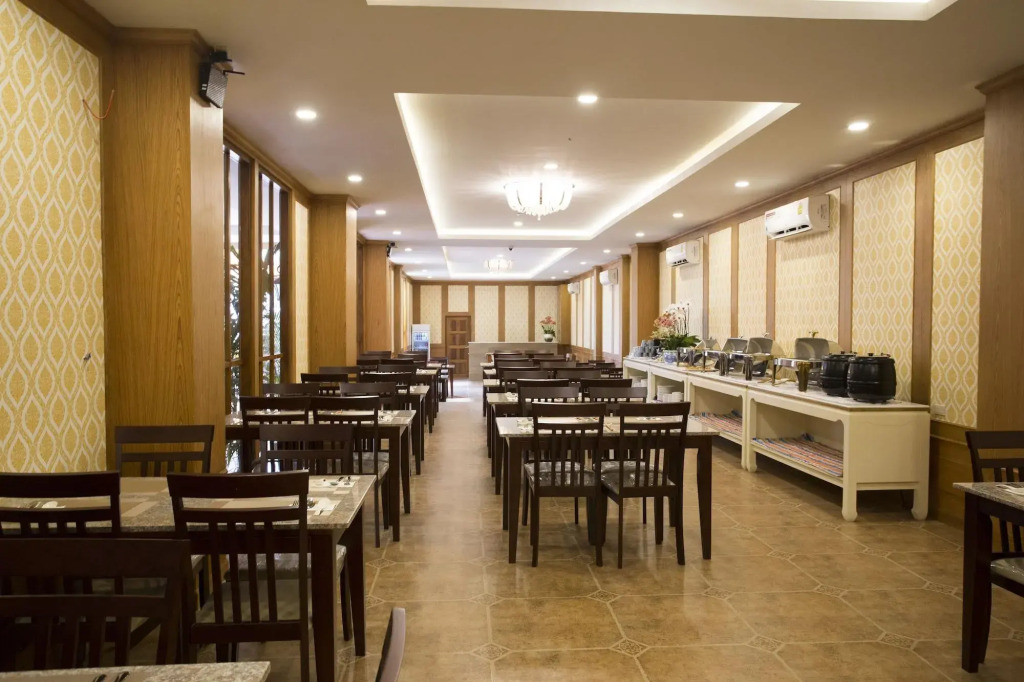 J&Y Hotel