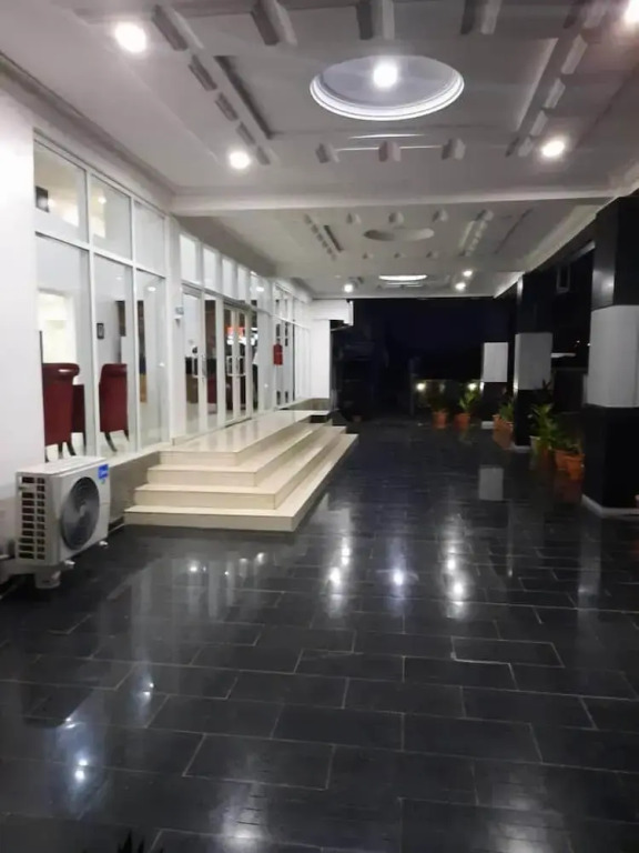 Eazym Shortlet Apartment