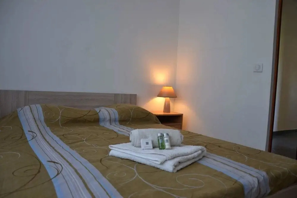 Apartment With 3 Bedrooms in Grasse, With Pool Access, Furnished Balco