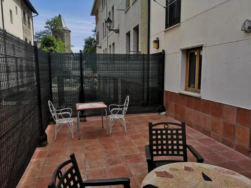 Amplio apartamento de montaña con terraza y WiFi