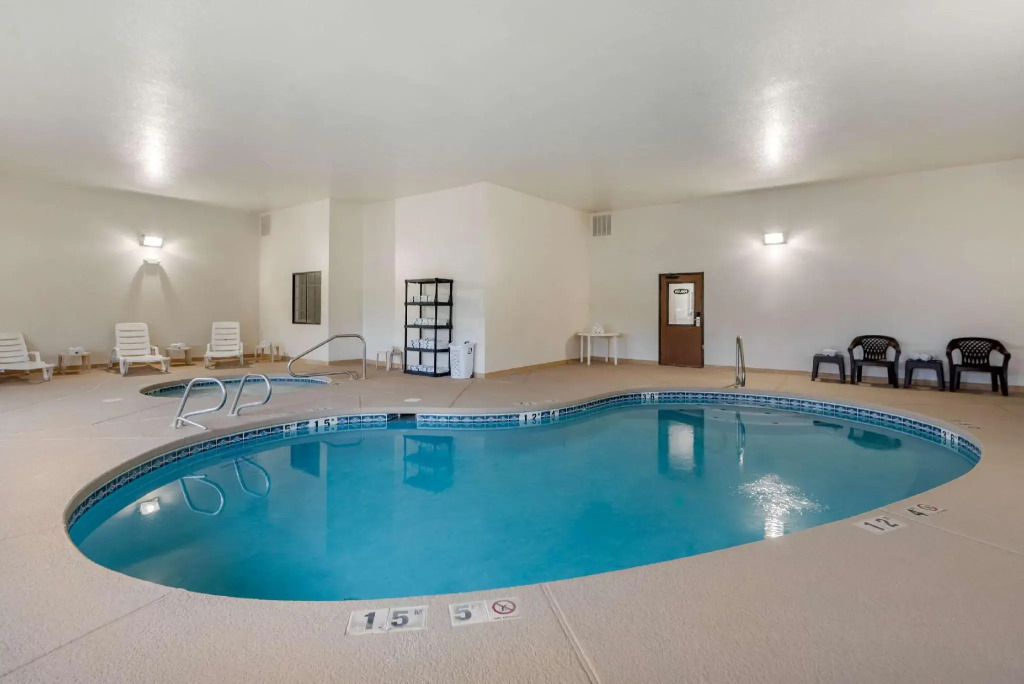 Quality Inn & Suites South Fork - Wolf Creek