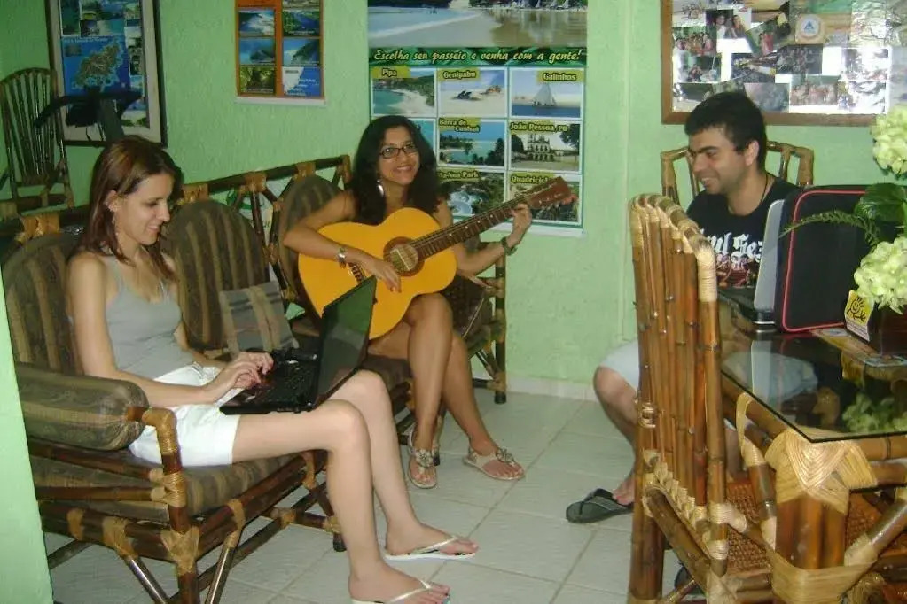 Verdes Mares Hostel