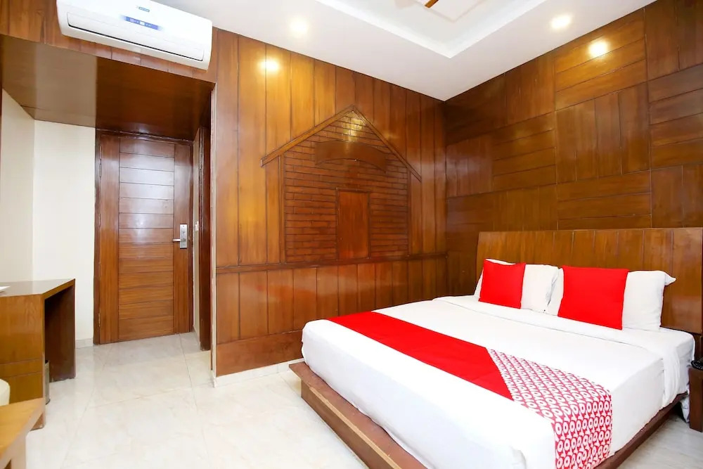 Hotel North Inn by OYO Rooms