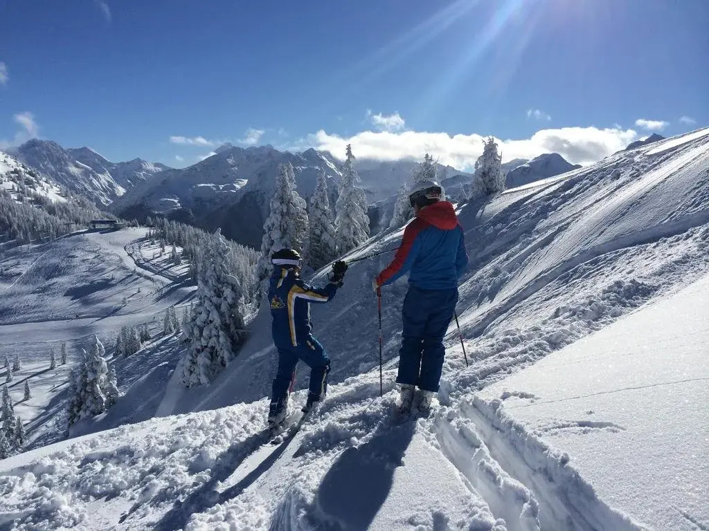 La Montana Ski & Hiking LODGE