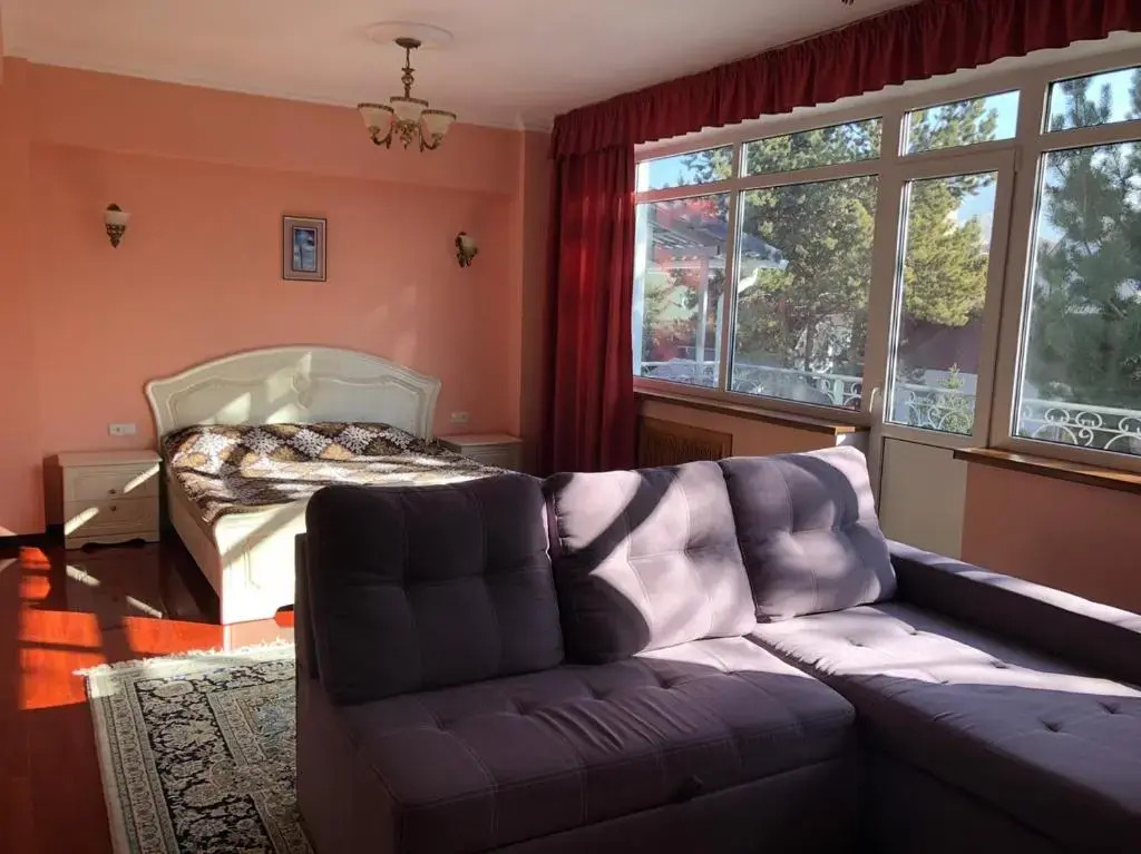 Almaty Guest House