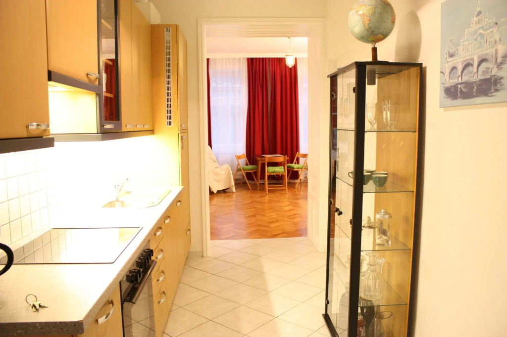 Homelike City Apartment