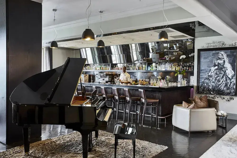 Queen Victoria Hotel by NEWMARK