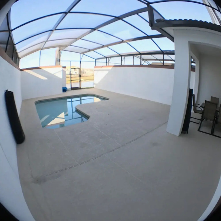 3109 Storey Lake Resort  41270/44281