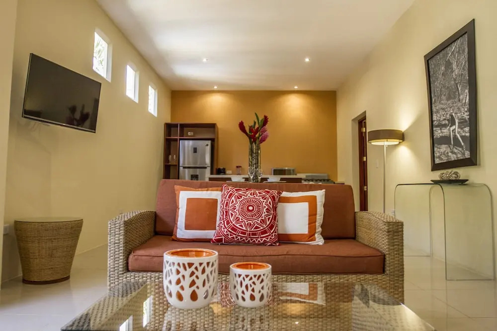 Hotel Plaza Marbella Granada