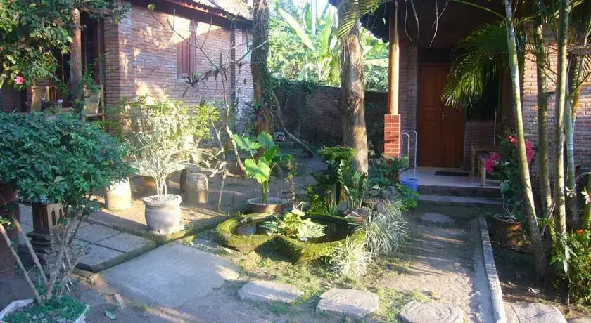Batulayar Bungalows