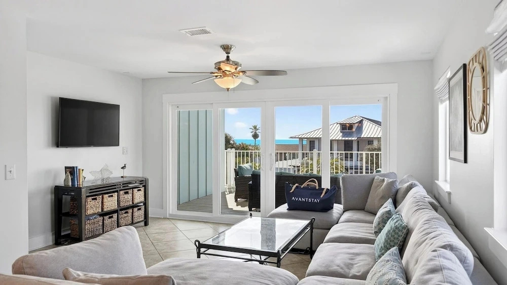 Sandy Pelican by Avantstay Exclusive Beach Access + Private Pool + Firepit + Balcony Sunset Views