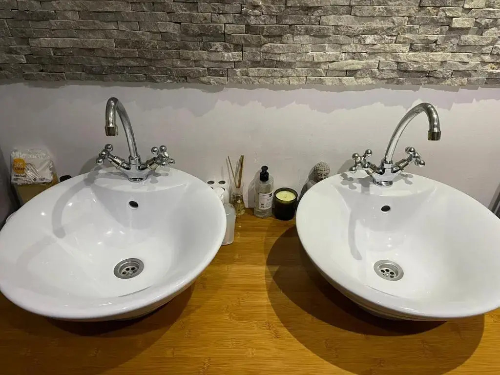 Modern apartment with garden in Antwerp, 10min from City center
