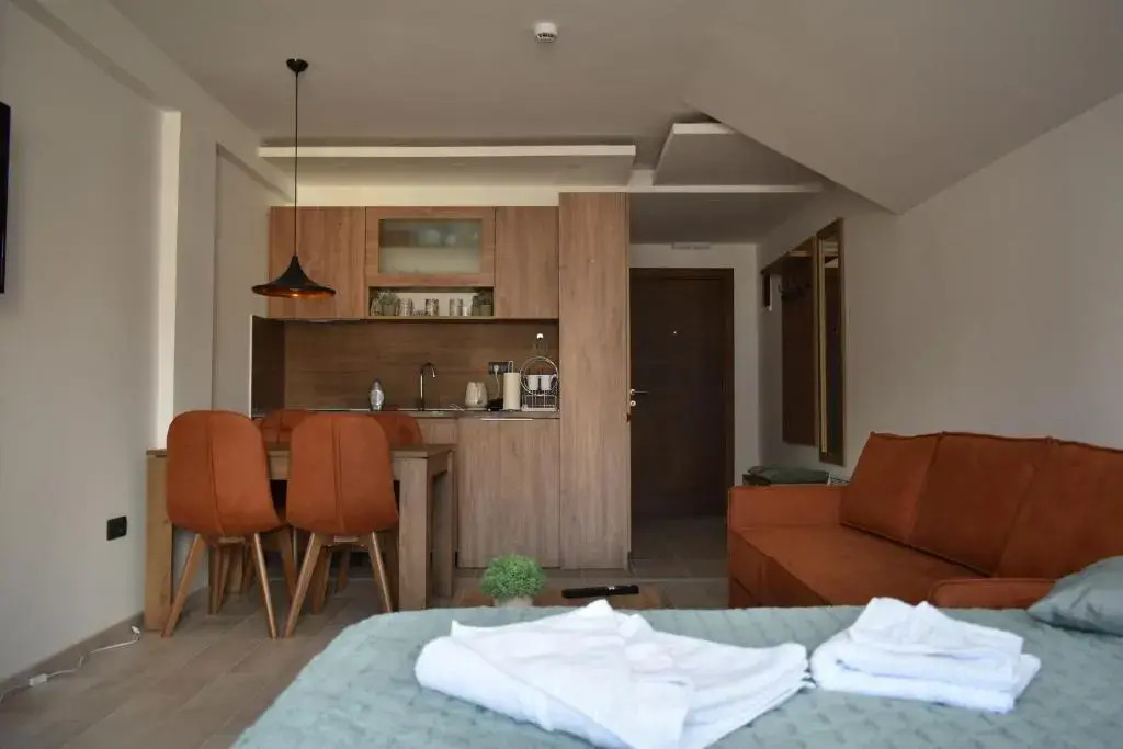 S 68, Milmari Resort
