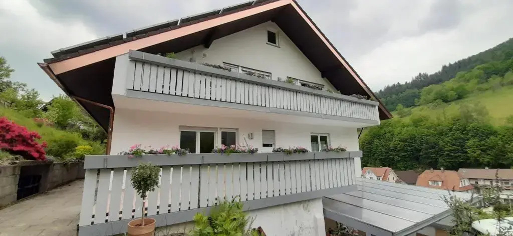 Steepleview House, Renchtalblick Apartment - cozy & serene apartment for 2