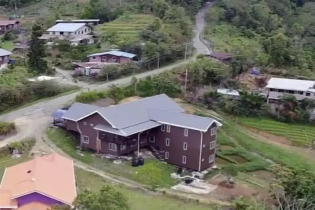 Oyo 90616 George Adventure Base