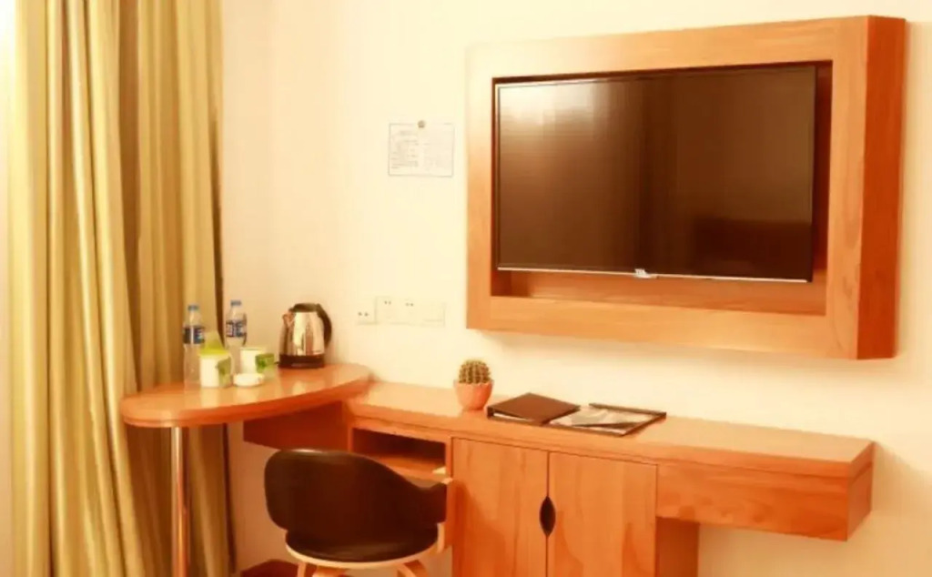 Vatica Wuxi Central Station Xihu Road Hotel