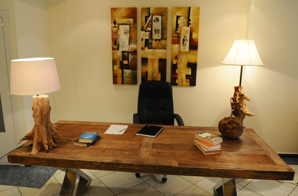 Ithea suites hotel