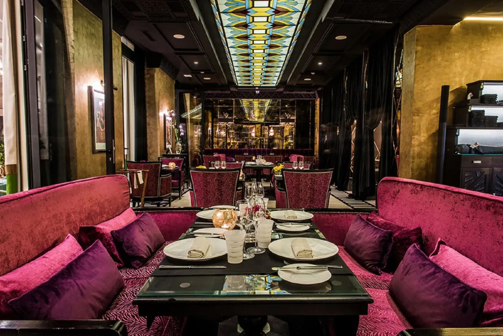 Le Casablanca Hotel
