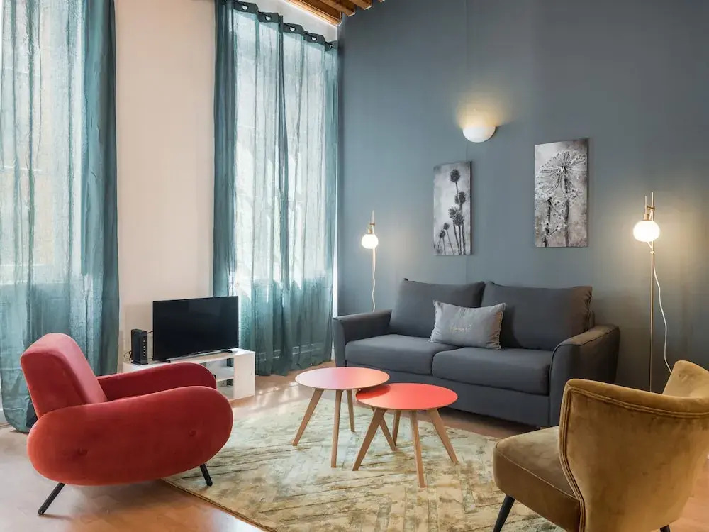 Honorê - Hôtel Pour Nomades Rêveurs - Palais Grillet