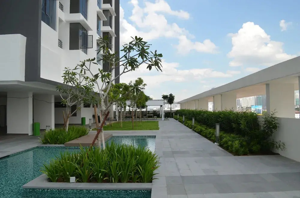 1 Tebrau Residences by KMS HOME