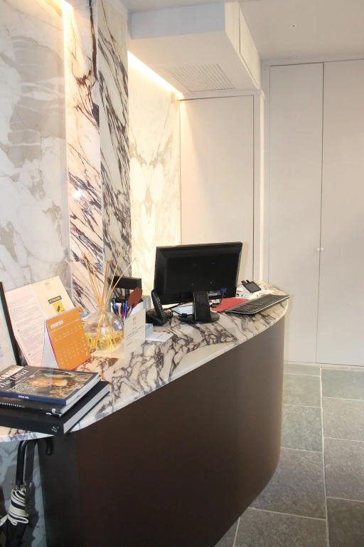 Donati Luxury Tower Suites