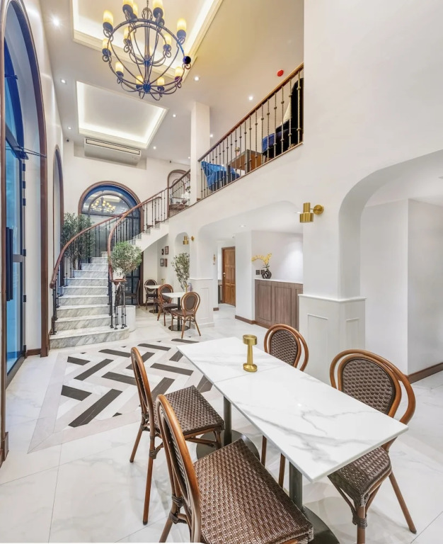 Cherie Bangkok Boutique Hotel