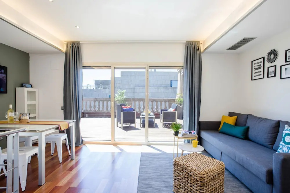 Rent Top Apartments near Plaza de Catalunya