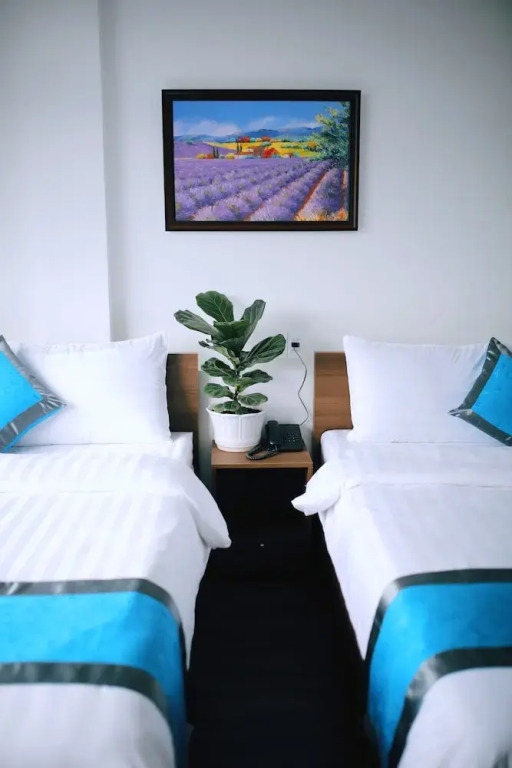 Ha Le Hotel