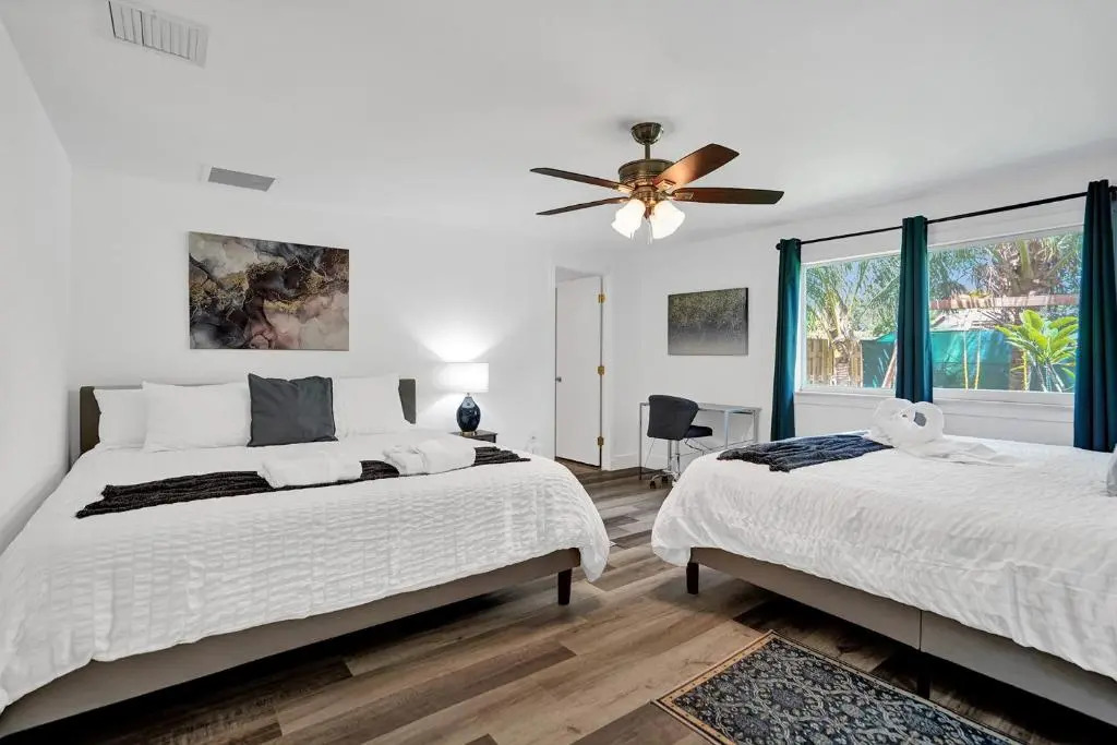 Stellar stay in wonderful 7bd villa Pool-Playground