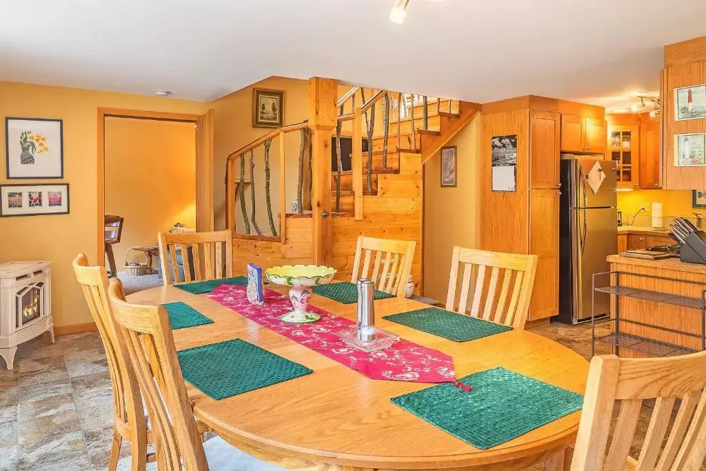 Dragonfly Cabin Westport Wonderful