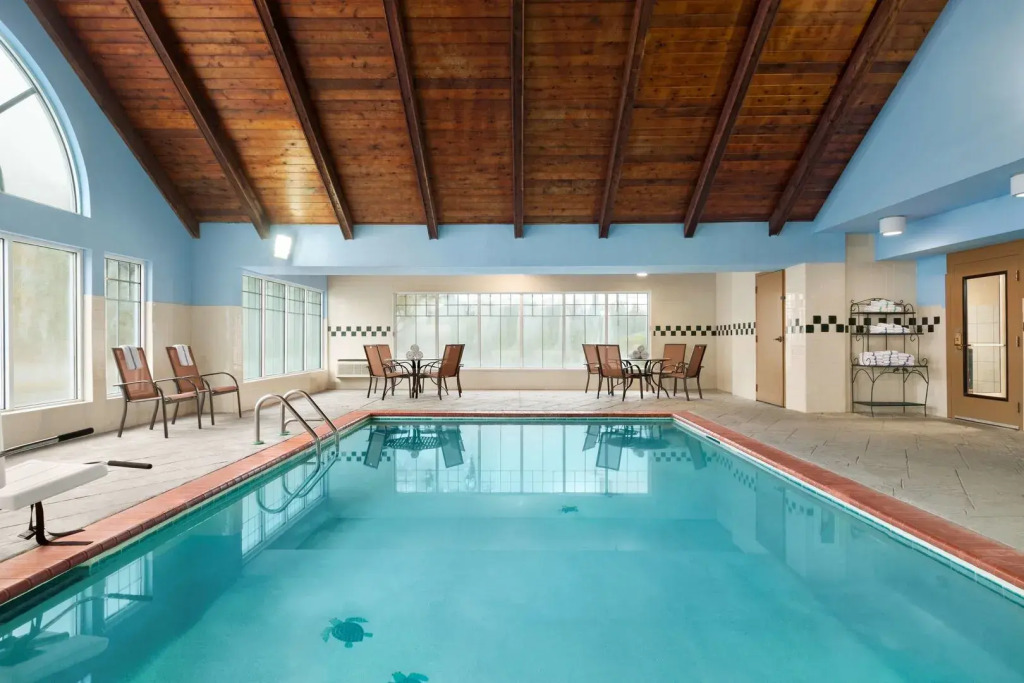 Country Inn & Suites by Radisson, Savannah I-95 North, GA