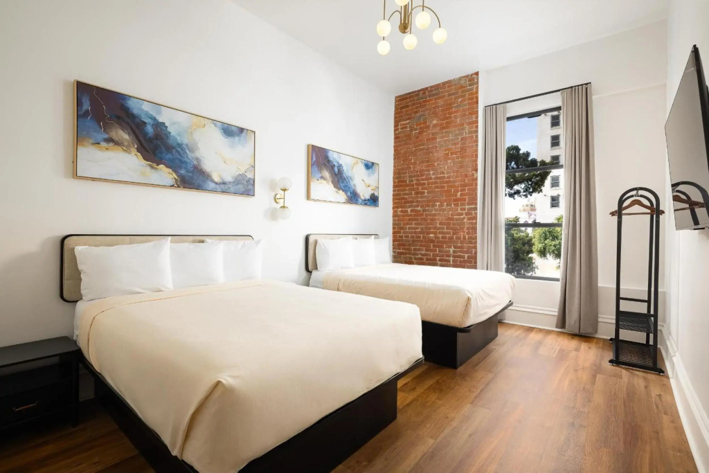 The Beau Hotel Downtown San Diego Gaslamp Quarter