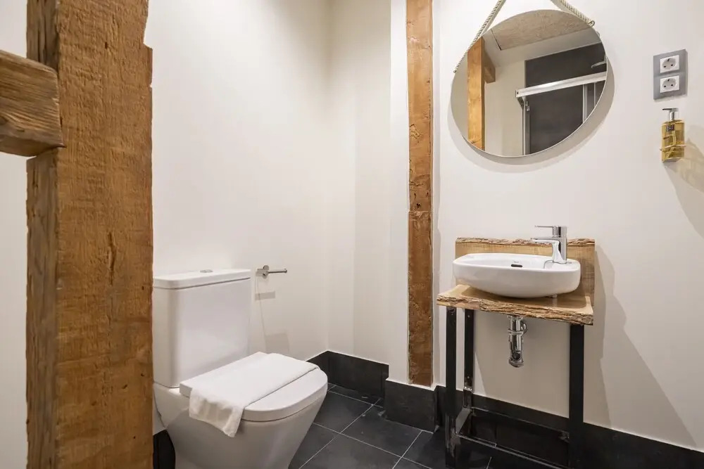 Dobo Azacanes Hostal