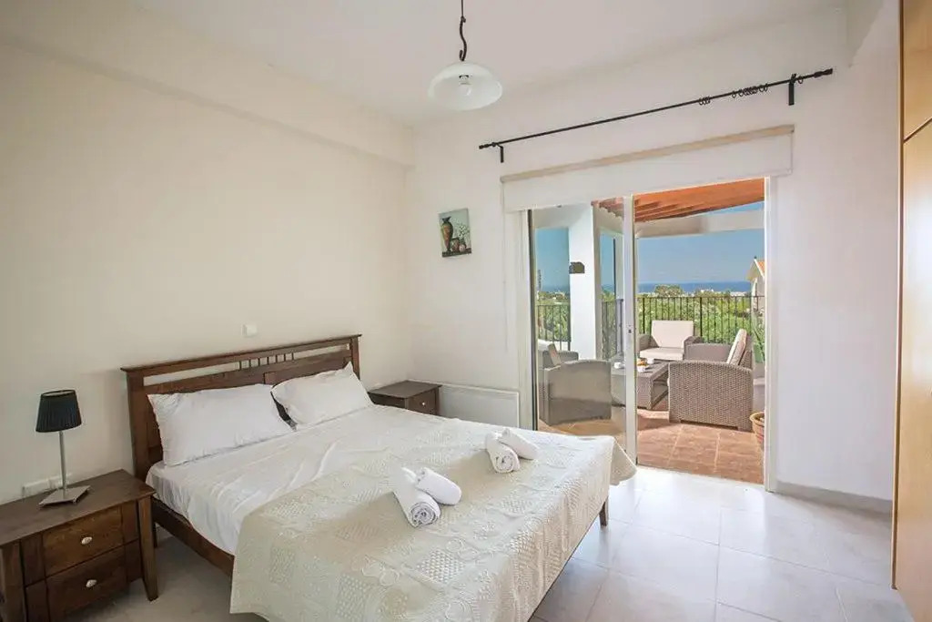 Villa Akefalo - Beautiful 3 Bedroom Protaras Villa With Private Pool