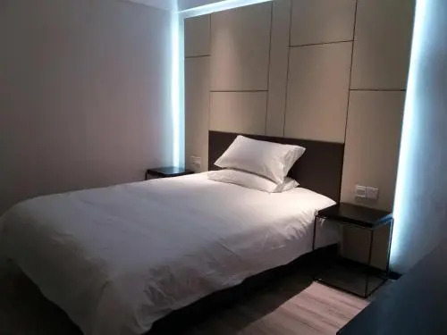 Hi Inn Shanghai Xinzhuang Gaoxing Road